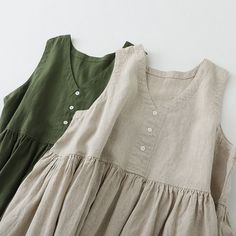 Japanese Style Simple Loose Casual Tank Dress for Women Summer V Neck Pleated Sleeveless Vestidos Diy Women Clothes, Linen Summer Dresses, Diy Dresses, V Neck Sleeveless Dress, Dresses Materials, Linen Blend Dress, Dress Straps, Natural Clothing, Linen Summer