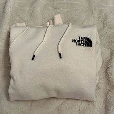 North Face Excellent Condition Never Worn North Face Hoodie Women, Cream Everyday Sweatshirt With Drawstring Hood, Everyday Cream Sweatshirt With Drawstring Hood, Comfy White Fleece Hoodie, White Everyday Hoodie With Double-lined Hood, White Comfy Hooded Top, Comfy White Hooded Top, White Comfy Hoodie Top, Comfy White Hoodie Top