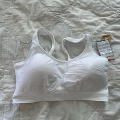 Nwt: Truefree White Wireless Xl Bra White Full Coverage Bra Friendly Tops, White Full Coverage Bra-friendly Tops, White Sports Bra With Built-in Bra For Loungewear, Satin Bralette, Bustier Lingerie, Cotton Bra, Lounge Bra, Lululemon Energy Bra, White Bralette