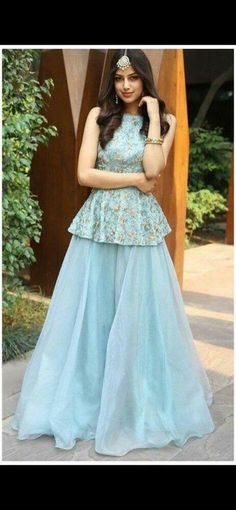 Organza Plazo Dress, Traditional Peplum Top Outfits, Peplum Top With Plazo, Peplum Top With Garara, Organza Outfits Indian, Plazo Top Designs, Peplum Top Outfits Indian With Skirt, Skirt Plazo Design, Paplam Style Kurti