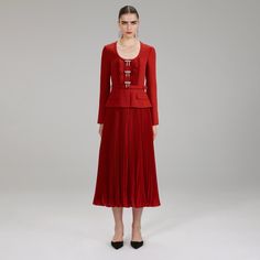 Stunning Absolutely New With Tags Dress. Never Been Worn. I’m In Love With It But Its A Little Bit Small On Me :( I Was Traveling And Never Returned. Wedding Outfit Inspiration, Crimson Dress, Print Chiffon Maxi Dress, Ruched Midi Skirt, Puffed Long Sleeves, Red Christmas Dress, Self Portrait Dress, Red Midi, Pleated Long Skirt