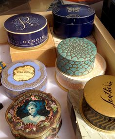 LILLE POWDERS The Paris Apartment, Vintage Makeup Ads, Makeup Ads, Paris Flea Markets, Makeup Package, Antique Vanity