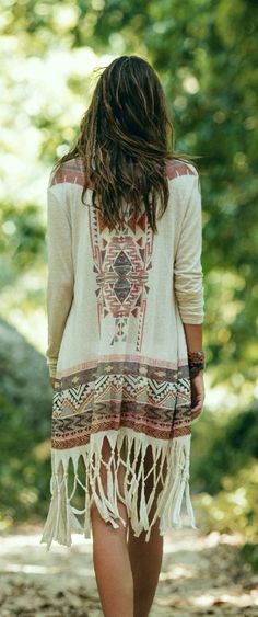 Boho Fashion Ideas for the modern day hippieWomens Fashion | Inspiration Pinning inspirational bits everyday, follow us and visit us for more :) Vetement Hippie Chic, Boho Fashion Dresses, Spring Outfits Boho, Boho Mode, Estilo Hippy, Mode Hippie, Estilo Hippie, Mode Boho, Bohol