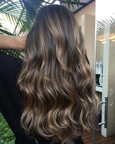 Dark Golden Blonde Highlights Balayage Balyage Brunette, Brunette Blonde Highlights, Balayage Styles, Dark Golden Blonde, Golden Blonde Highlights