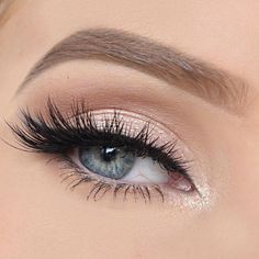 Machiaj Smokey Eyes, 4000 Followers, Make Up Designs, Redhead Makeup, Makeup 101, Smink Inspiration, Simple Eye Makeup