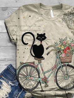 Floral Cat, A Black Cat, Yellow Cat, Fitted Blouses, Loose Fitting Tops, Grey Prints, Comfortable Tops, Plus Size Shorts, Vintage Cartoon