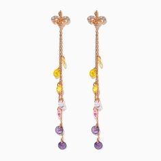 Bask in the presence of royalty with our Star Wars™ Queen of Naboo™ Dangle Earrings. Inspired by Padmé Amidala, the queen-turned-Senator, these earrings capture regal elegance. A Naboo insignia stud is complemented by dangling ombré stones, transitioning from lush yellow to royal purple, reminiscent of Padmé's lakeside dress. Experience the essence of royalty with these exquisite earrings. Padmé Amidala, Star Wars Jewelry, Regal Elegance, Dinosaur Earrings, Fruit Earrings, Tiny Star, Stud Set, Royal Purple, Star Studs