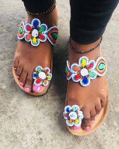 Traditional Beaded Sandals For Vacation, Traditional Beaded Sandals For Festivals, Beaded Sandals African, Beaded T-strap Sandals For Vacation, Beaded Flat-heel Sandals For The Beach, Aso Oke, Cute Shoes Heels