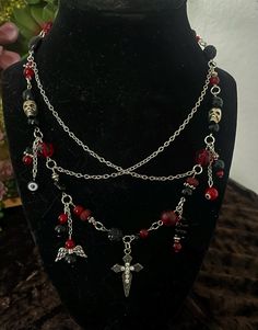 Stunning handmade black and red beaded necklace with cross pendant. Gothic Rosary Necklace, Gothic Rosary, Gothic Cross Necklace, Red Beaded Necklace, Necklace With Cross, Chokers Necklaces, Gothic Cross, Gothic Crosses, Necklace Gothic