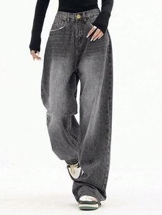 Baggy Oversized Jeans, Grey And Black Outfits, Dark Baggy Jeans, Black Oversized Jeans, Cute Baggy Pants, Oversized Jeans Outfit, Bagy Jeans, Baggy Grey Jeans, Black Jeans Baggy