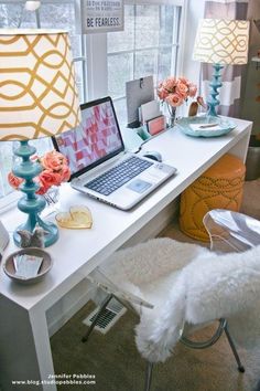 Cute desk for a bedroom- i love the double matching laps framing the window! Ikea Bed, Home Office Lighting, Diy Desk, Bedroom Designs, Office Inspiration