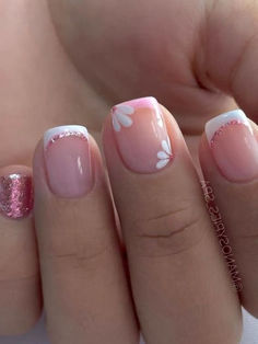 15 Best Short Spring Nails for a Trendy and Minimalistic Look | The KA Edit Cute Pastel Nail Designs For Short Nails, Very Short Cute Nails, Cute French Tips Short, Square Nails Spring Colors, Gel Nails Ideas Short Simple One Color, Manicure Ideas For Short Nails Summer, Fresh Tip Nails, Manicure Ideas Short Nails, Cute Short Gel Nails Ideas