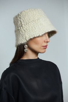 Trendy white wool bucket hat will protect your head from cold winter . The texture hat is very warm, soft and comfortable to wear. This Panama is the best fashion decision for fall-winter season in 2021-2022. SIZE: S-M (56-57) in stock M-L (58-59)Custom Made L-XL (60-61)Custom Made Custom Made design is made after a base pattern, similar to ready-to-wear. Note that it will take our team 10 - 15 days to make your product, so remember to add this to the delivery time. Made of 100% wool. Linen(Lini Warm White Wool Hat, White Winter Bucket Hat With Short Brim, White Brimmed Beanie For Winter, White Brimmed Bucket Hat For Winter, White Wide Brim Crochet Hat For Winter, Winter White Wide Brim Crochet Hat, White Short Brim Bucket Hat For Winter, White Brimmed Warm Hat, White Casual Cloche Hat For Winter