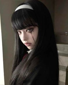 Tomi Cosplay, Tomi Makeup, Tomie Inspired Outfit, Black Hair Anime Cosplay, Tomie Costume, Tomie Makeup, Tomie Pfp