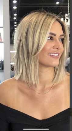 Fine Hair Bangs, Blonde Hair Transformations, Blonde Haircuts, Blonde Hair Looks, Shoulder Length Hair Cuts, Haircuts For Medium Hair, Short Hair Haircuts, Medium Hair Cuts, Light Hair