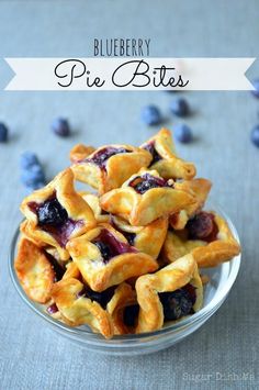 blueberry pie bites in a glass bowl