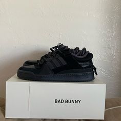 Very Lightly Worn Excellent Condition Comes With All Accessories Adidas Forum Low Black, Bad Bunny Adidas, Adidas Forum Low, Adidas Sneakers Mens, Forum Low, Adidas Forum, Sneaker Stores, Bad Bunny, Black Adidas