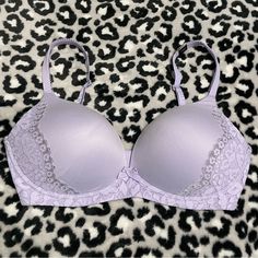 Brand: Victoria’s Secret Style: Body By Victoria No Wire Bra Color: Lavender / Light Purple Size: 34dd Condition: New With Small Defects (Some Spots) See Images For Details Sold As Pictured Victoria's Secret Lavender Underwire Bra, Fitted Lavender Bra For Spring, Fitted Lavender Bra With Padded Cups, Fitted Lavender Victoria's Secret Bra, Feminine Fitted Lavender Bra, Lavender Feminine Bra, Elegant Purple Bra For Spring, Front Zip Sports Bra, Wire Bra