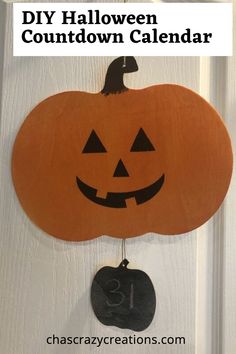 DIY Halloween Countdown Calendar Diy Countdown Calendar, Diy Countdown, Dollar Store Halloween, Halloween Countdown, Wooden Pumpkins, Halloween Lovers