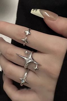 star ring, aesthetic ring Cool Silver Ring Sets, Cheap Sparkly Women's Rings, Cheap Metal Rings, Cheap Cute Rings For Women, Cheap Y2k Style Women's Jewelry, Aesethic Rings, Cheap Silver Streetwear Jewelry, Grunge Jewelry Ring, Cool Silver Accessories