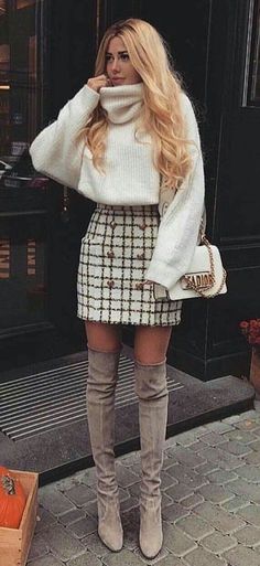 Kış Mevsimi İçin Mini Etek Kombin Önerileri Vinter Mode Outfits, Winter Skirt Outfit, Rock Outfit, Street Style Trends, Winter Trends, Cute Fall Outfits, Inspired Outfits, Fall Fashion Outfits