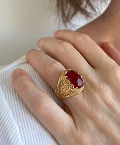 Ruby Corundum Gold Plated Silver Cocktail Ring, 925 Sterling Artisan Made Floral Filigree Boho Statement Ring, Purple Gemstone Ring - Etsy Canada Ruby Ring Designs, Boho Statement Ring, Antique Gold Rings, Gold Finger Rings, Filigree Ring Gold, Diy Beaded Rings, Simple Mehndi Designs Fingers, New Gold Jewellery Designs, Floral Filigree