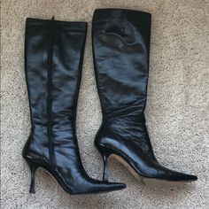 Previously Worn Boots! I’m Good Condition. Any Questions Please Ask. Worn Boots, Isaac Mizrahi, Carrie Bradshaw, Dream Shoes, Fashion Lookbook, Vintage Chanel, Clothing Rack, Shoes Heels Boots, Boot Shoes Women