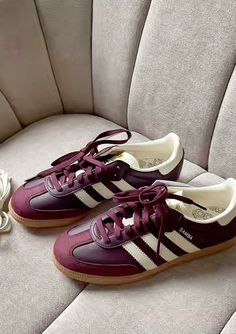 burgundy wine red adidas samba sneaker trainer @CleoWhenn Burgundy Adidas Shoes, Wine Red Shoes, Burgundy Gifts, Burgundy Sambas, Samba Burgundy, Wine Red Outfit, Trainers Aesthetic, Burgundy Sneakers Outfit, Red Sambas