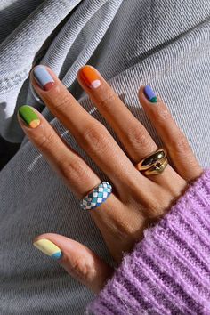 Nail Color For Short Nails, Color For Short Nails, Multicolored Nails, Boho Nails, Minimal Nails Art, Colorful Nails, Minimal Nails, Short Nail Designs, Oval Nails