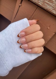 Fall Season Nails French Tip, Fall French Acrylic Nails, White And Brown French Tip Nails, Nails For Fall Almond Shape, Nail Designs Fall Almond Shape, Brown Nails With White French Tip, Nails Acrylic Fall French Tip, French Tip Simple Nails, Fall Colors French Tip Nails