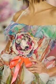 Fashion Vibes, Garment Details, Fashion Couture, Flowers Fabric