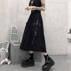 Techwear Skirt, Cargo Skirts, Long Black Skirt, Grunge Skirt, Gothic Skirt, Harajuku Outfits, Y2k Clothing, Hip Hop Streetwear, Cargo Skirt