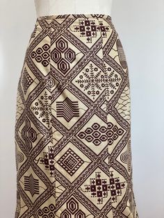 Not confirmed vintage. Handmade African print skirt. See Measurements in last picture. Adinkra Cloth, Reworked Top, African Print Skirt, Reworked Vintage, Handmade African, Central African, Print Skirt, Printed Skirts, African Print