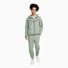 nike-mens-sportswear-tech-fleece-outfit-cu4489-532-cu4495-532 Nike Tech Fleece Hoodie, Tech Fleece Hoodie, Style Sweatpants, Nike Tracksuit, Adidas Tracksuit, Nike Sweatpants, Nike Tech Fleece, Nike Tech, Tech Fleece