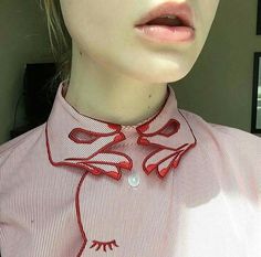 Pola Blus, Creative Shirts, 자수 디자인, Elle Fanning, Collar Designs, Collar Shirts