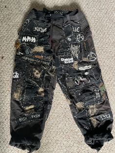 Baggy Patch Pants, Patch Jeans Punk, Baggy Crust Pants, Crust Punk Outfits, Punk Patch Pants, Punk Clothing