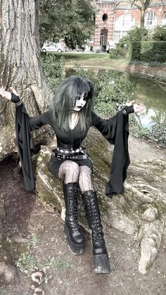 Metal Recommendations, Trad Goth Fashion, Trad Goth Outfits, Goth Fits, Goth Outfit Ideas, Scene Goth, Alt Goth