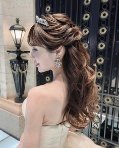 Hairdo Long Hair Wedding, Debut Hairstyles, Bride Hairstyles With Veil, Taiwan Wedding, Up Hairdos, Hairdo Wedding, Birthday Hair, Long Hair Wedding Styles, Princess Hairstyles