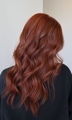 Warm Red Hair, Fall Red Hair, Hair For Fall, Dark Ginger Hair, Copper Brown Hair, Copper Hair Dark, Copper Red Hair, Strawberry Blonde Hair Color