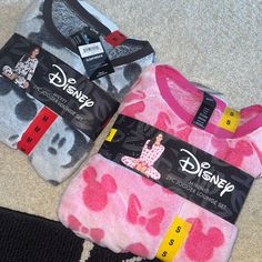 Gray- Medium Mickey Pjs Never Worn Never Opened Pink- Small Minnie Bow Pj Set Never Worn Never Opened :)) If Want To Purchase Just 1 Let Me Know & We Can Totally Work Out A Price Cute Matching Pajamas, Pjs For Couples, Matching Pjs For Couples, Night Clothes, Disney Clothing, Fav Products, Minnie And Mickey, Minnie Bow, Matching Pjs