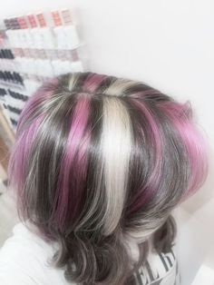 Neopolitan Makeup, Neapolitan Hair Color, Neopaliton Hair, Napoleon Hair, Neopolitan Hair Highlights, Neapolitan Hair, Hair Stripes, Skunk Hair, Boosting Confidence