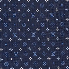 LOUIS VUITTON® - Monogram Gradient Dots Tie - Navy Louis Vuitton Print, Gradient Pattern, White Louis Vuitton, Monogram Pattern, Louis Vuitton Official, Tie And Pocket Square, Pocket Square, Louis Vuitton Monogram, Contrasting Colors