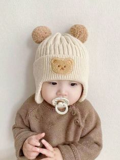 Beis Dulce Collar  Tela  Gorrito de Recién Nacido Embellished Tela, Design Knit, Cap Winter, Earflap Hat, Cute Fabric, Women Crew Socks, Bear Ears, Newborn Hat, Knit Cap