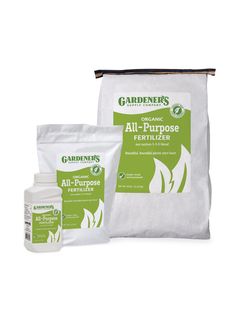 the garden's all purpose fertilizer kit includes two bags and one bag