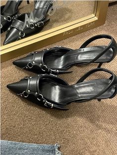 Women Pointed Toe Heels Pumps | Elegant Black Sling Back High Heels Pumps | Plain Toe Leather Heels | Stylish Fashion Party Point Shoes Everyday Heels, Metallic Heels, Point Shoes, Patent Leather Shoes, Buckled Heels, Swag Shoes, Shoe Insoles, Pointed Toe Heels, Heels Pumps