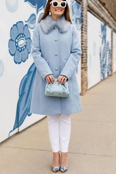 Kate Spade Fashion Outfits, Kate Spade 2022, Blue Christmas Outfit Women, Kate Spade Style Outfits, Kate Spade Outfits, Spade Designs, Kate Spade Aesthetic, Classy Spring Outfits, Kate Spade Fashion