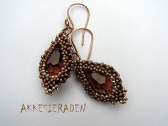 Beadwork Jewelry, Beautiful Baubles, Earrings Ideas, Bead Projects, Beaded Earrings Patterns