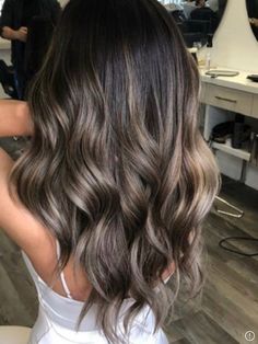 Beautiful Light Brown Hair, Light Brown Hair Color, Balayage Hair Color, Ash Brown Hair, Brunette Hair With Highlights, Brown Hair Color, Hair Color Light Brown