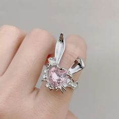 New Costume Jewelry Y2k Style Silvery Heart Pink Gem Bunny Rabbit Ears Cocktail Ring 5/$25 5/$25 Kawaii Rings, Blue Eye Ring, Mood Ring Colors, Kawaii Ring, Pink Rings, Goth Ring, Jewelry Y2k, Hot Topic Jewelry, Y2k Rings