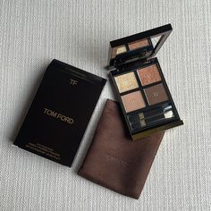 Brand New In Box, Never Used 100% Authentic Color: 01 Golden Mink Full Sized; 0.35 Oz/ 9.9 G Fast Shipping A Palette Of Coordinated Eyeshadows That Comes In A Range Of Finishes Designed To Create Iconic, Soft-To-Bold Tom Ford Eyes. What Else You Need To Know: With This Palette, You Can Achieve Multiple Looks From A Bold, Smoky Eye, To A Sexy Slash Of Color, And Everything In Between. The Four Luxurious Finishessheer Sparkle, Satin, Shimmer, And Matteare Formulated With Advanced Color Processes A Create Character, Tom Ford Shades, Tom Ford Makeup, Mink Colour, Purple Eyeshadow, Brown Eyeshadow, Eye Shadow Palette, Shadow Palette, Brown Fashion